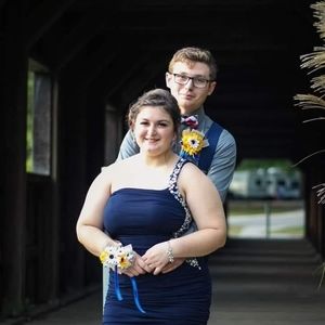 Meet your Posher, Thomas